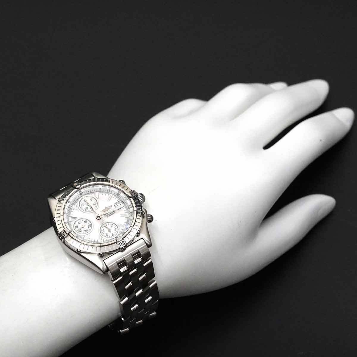 Chronomat A13350 Chronograph Date White Shell Dial Mens