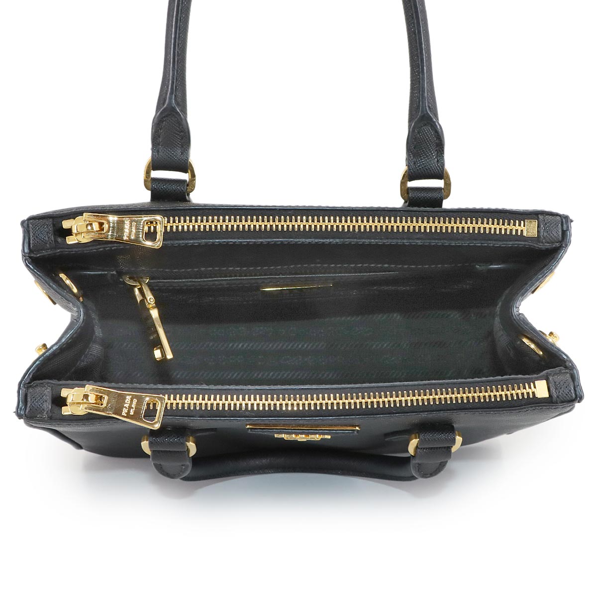 Galleria Small Hand Shoulder Bag Saffiano Leather Black 1BA896