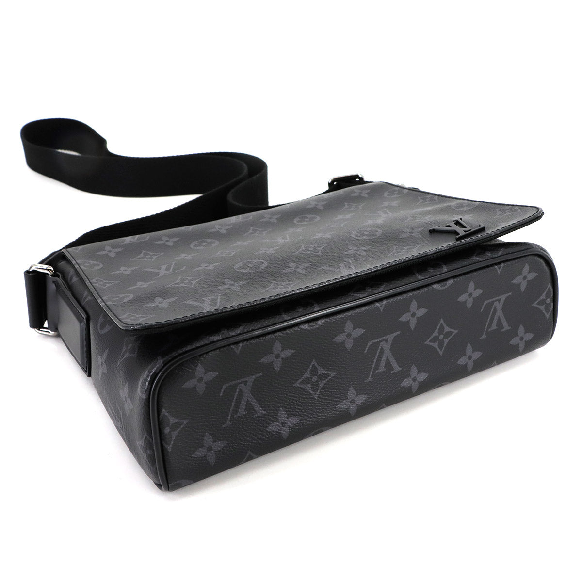 Monogram Eclipse District PM NV2 Shoulder Bag M45272