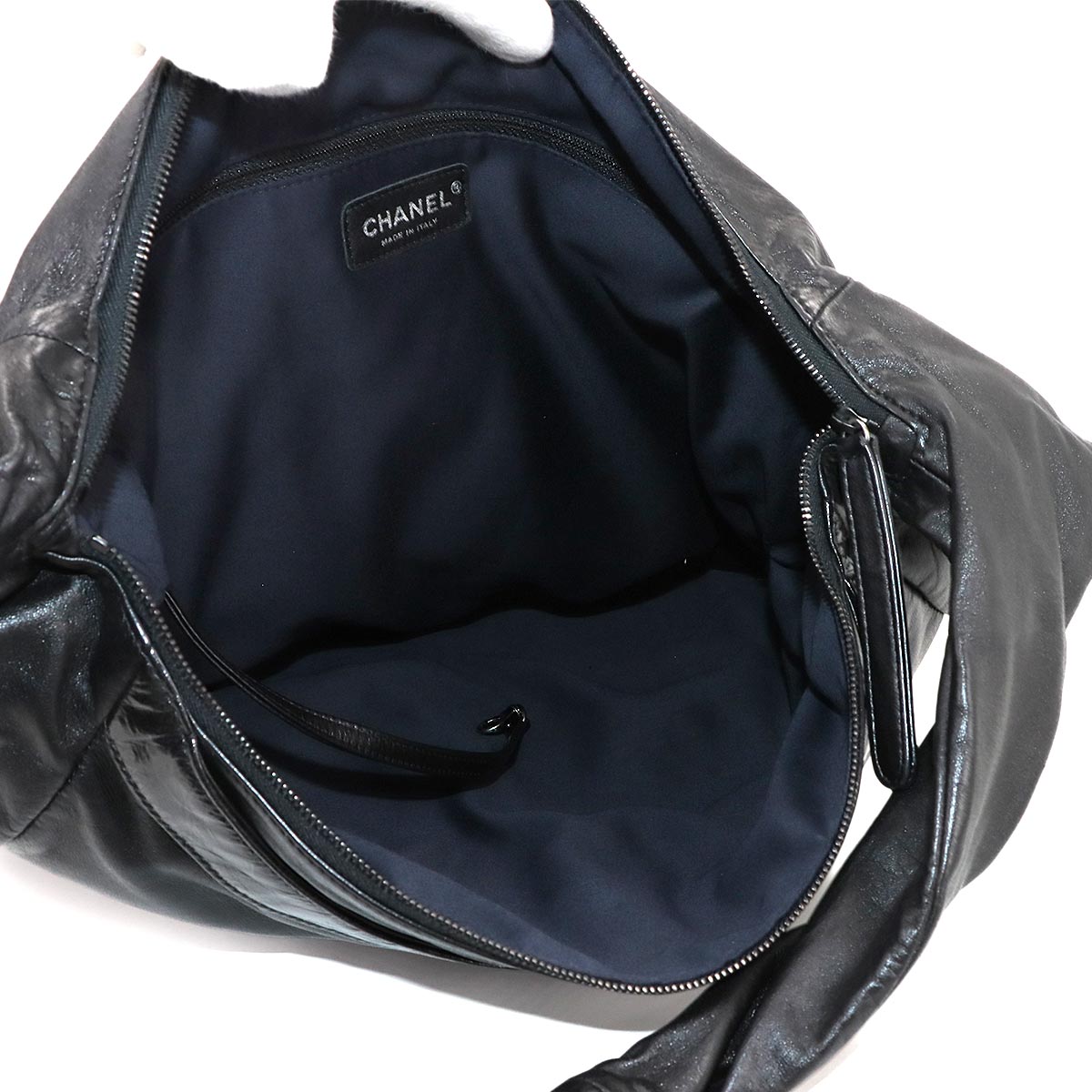 Large Girl Chanel Shoulder Bag Leather Black Purse