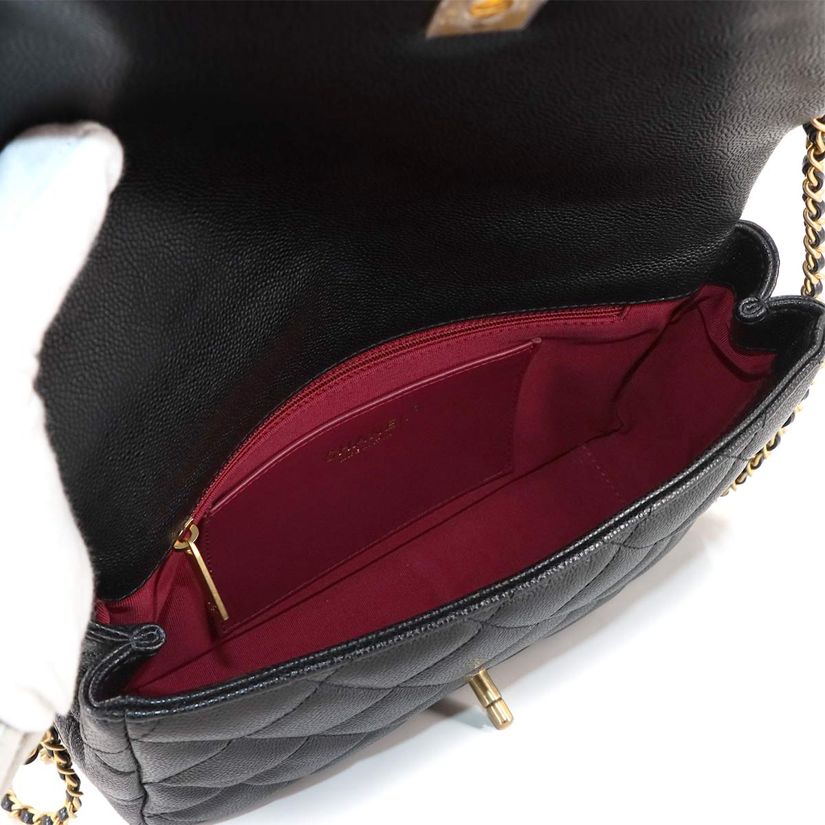 Matelasse Chain Shoulder Bag Leather Black AS3468 Purse