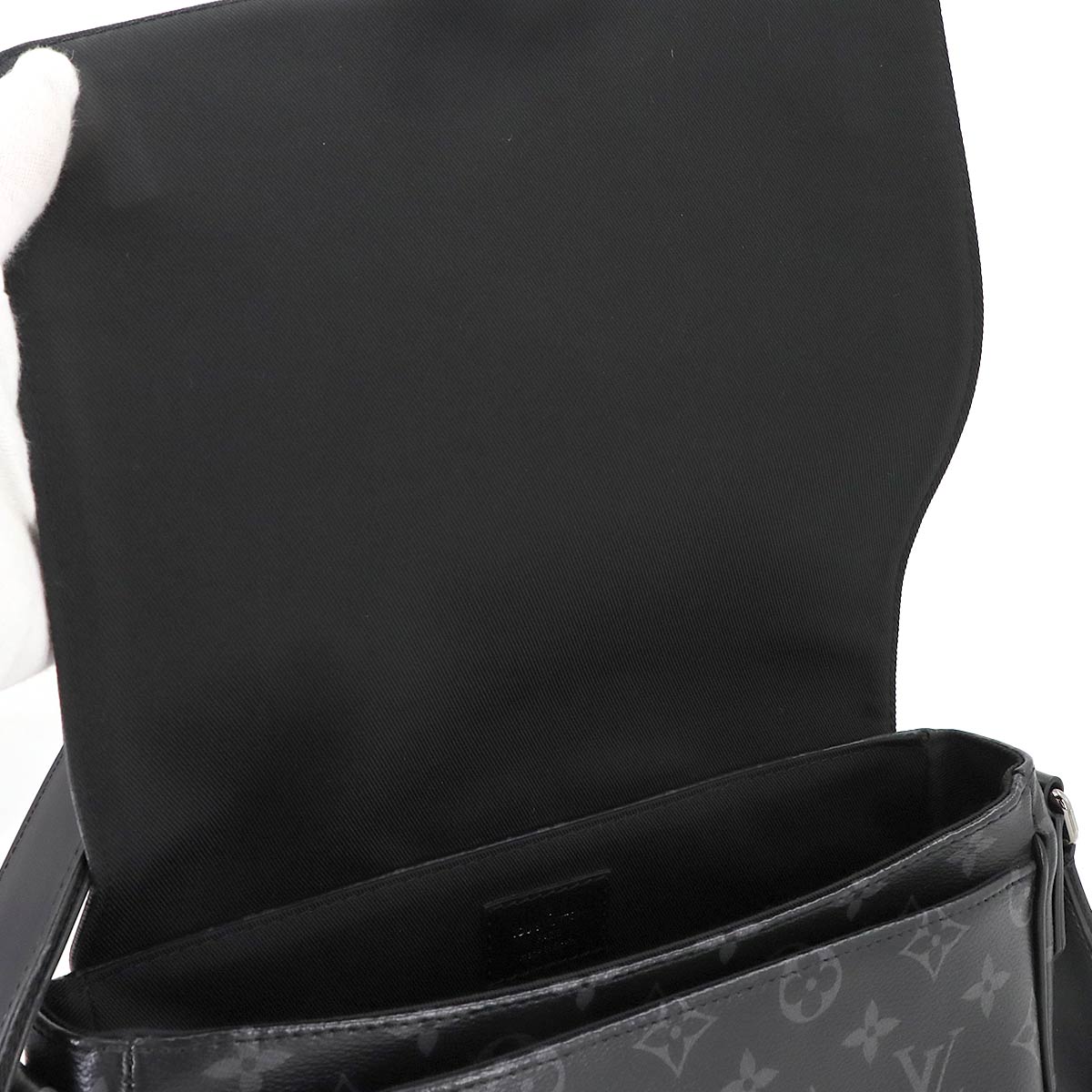 Monogram Eclipse District PM NV3 Shoulder Bag M46255