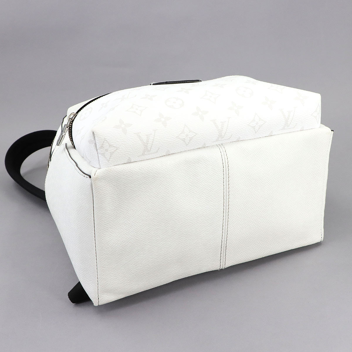 Taigarama Discovery Backpack PM Leather M31061 Purse