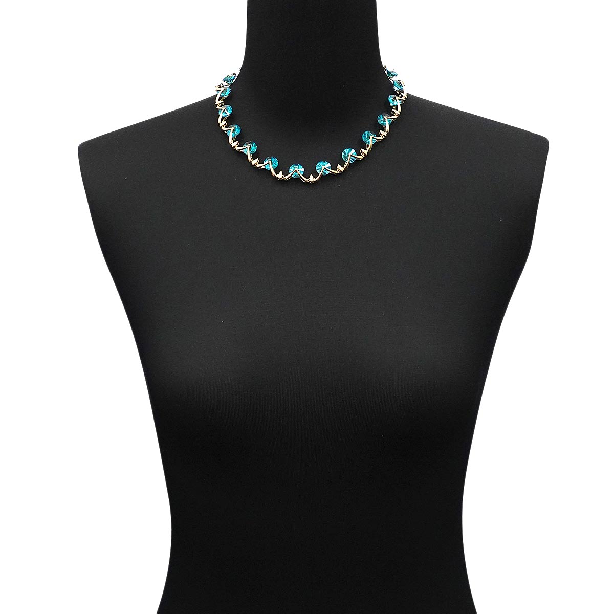 Blue Topaz 30.18ct Necklace 18K YG Yellow Gold 750