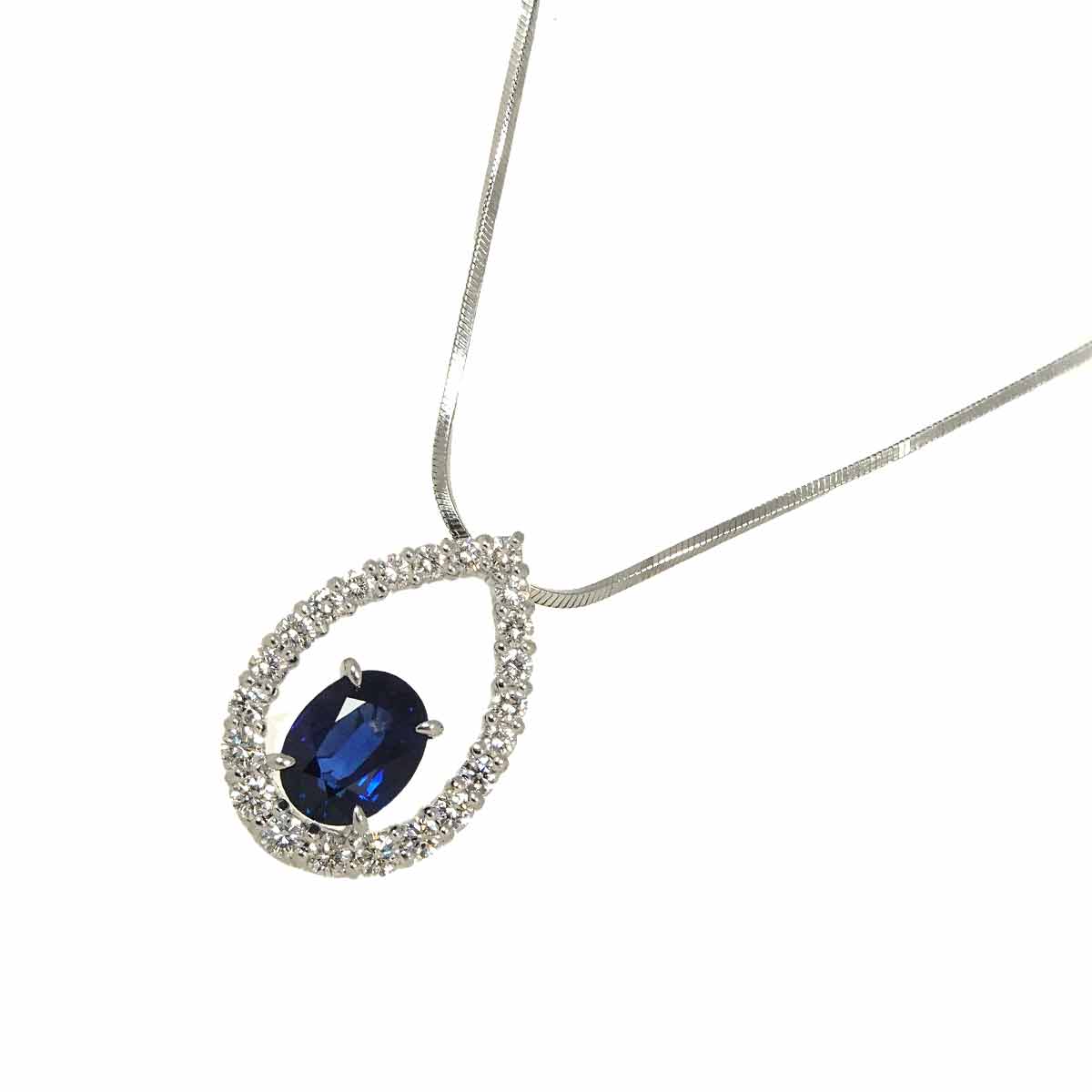 Sapphire 1.73ct Diamond 0.48ct Necklace Platinum
