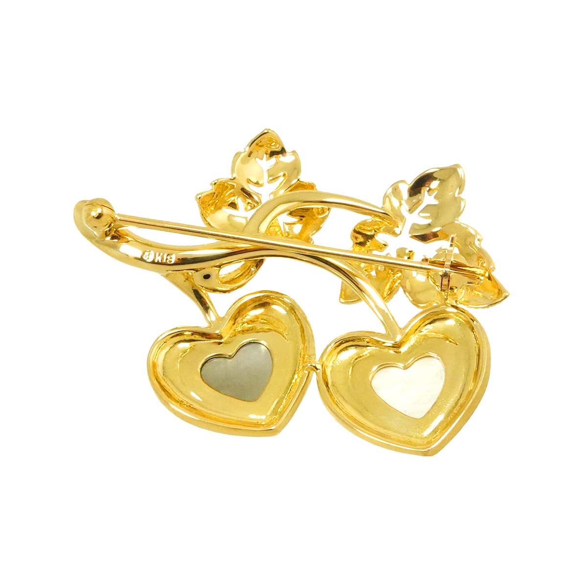 Pique Mother of Pearl MOP Brooch 18K YG 750