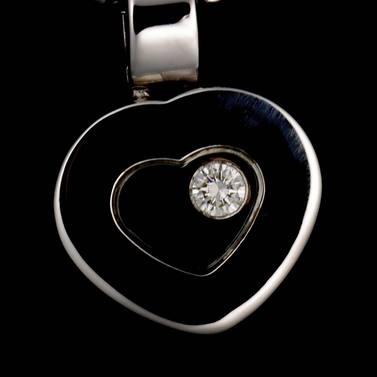 Happy Diamond Heart Necklace 18K White Gold 750