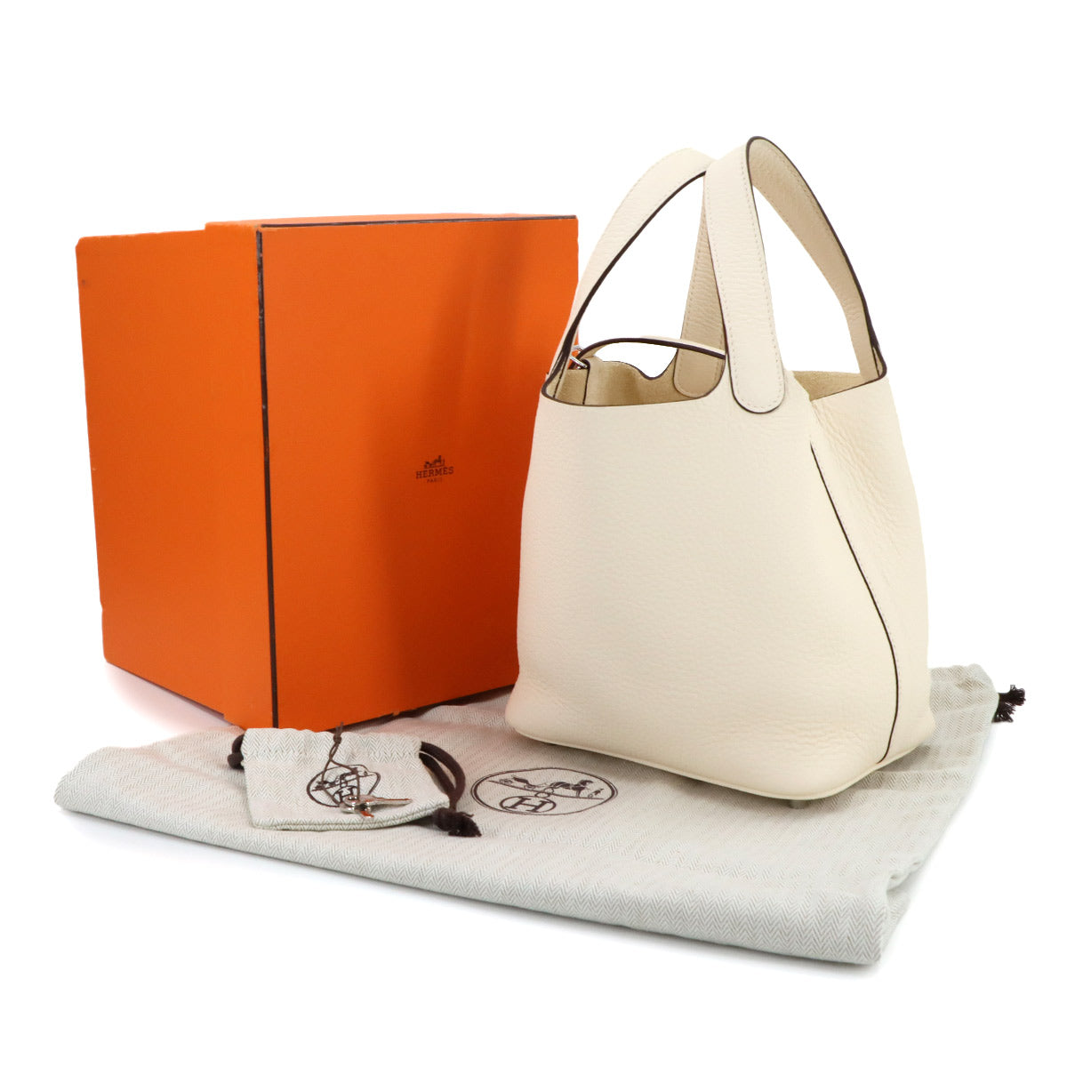 Picotin Lock 18 PM Hand Bag Taurillon Clemence Nata