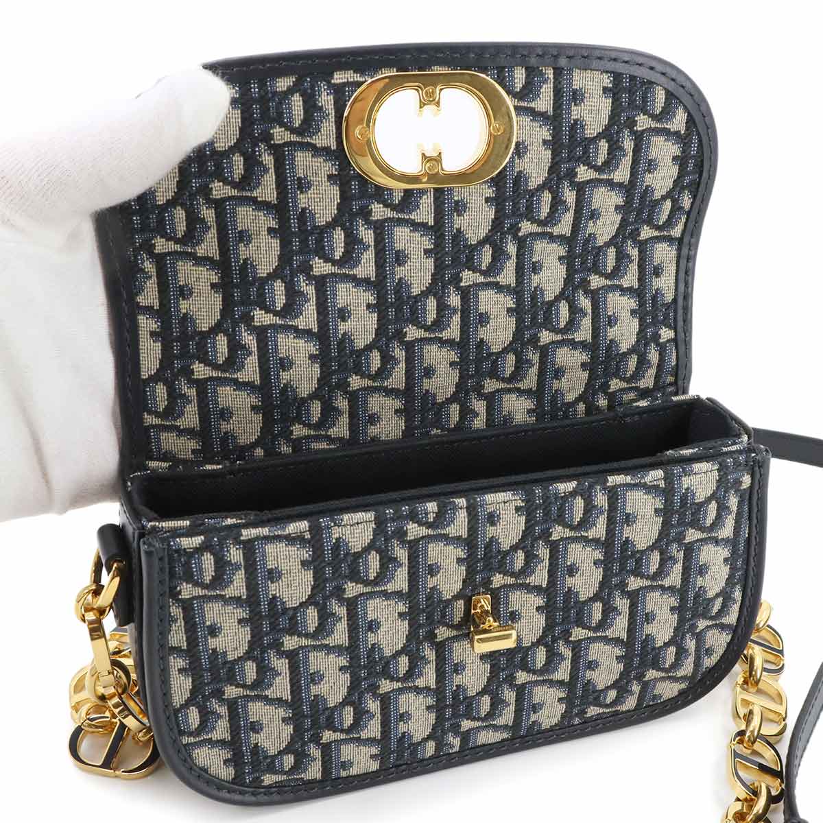 Oblique 30 Montaigne Avenue Small Shoulder Bag Canvas