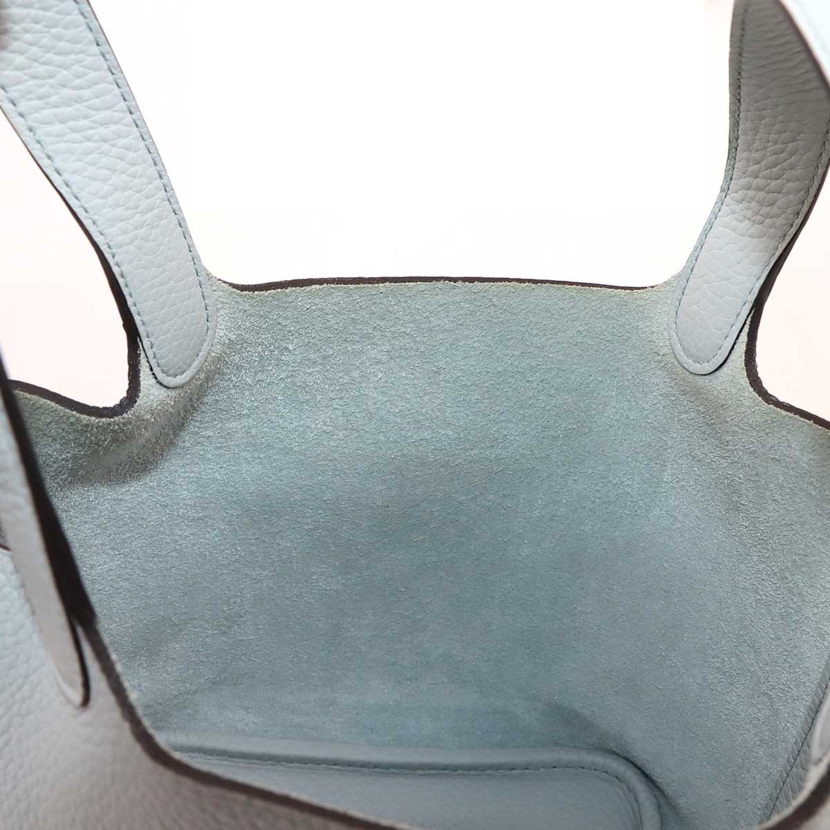 Picotin Lock PM Hand Bag Taurillon Clemence Blue pale