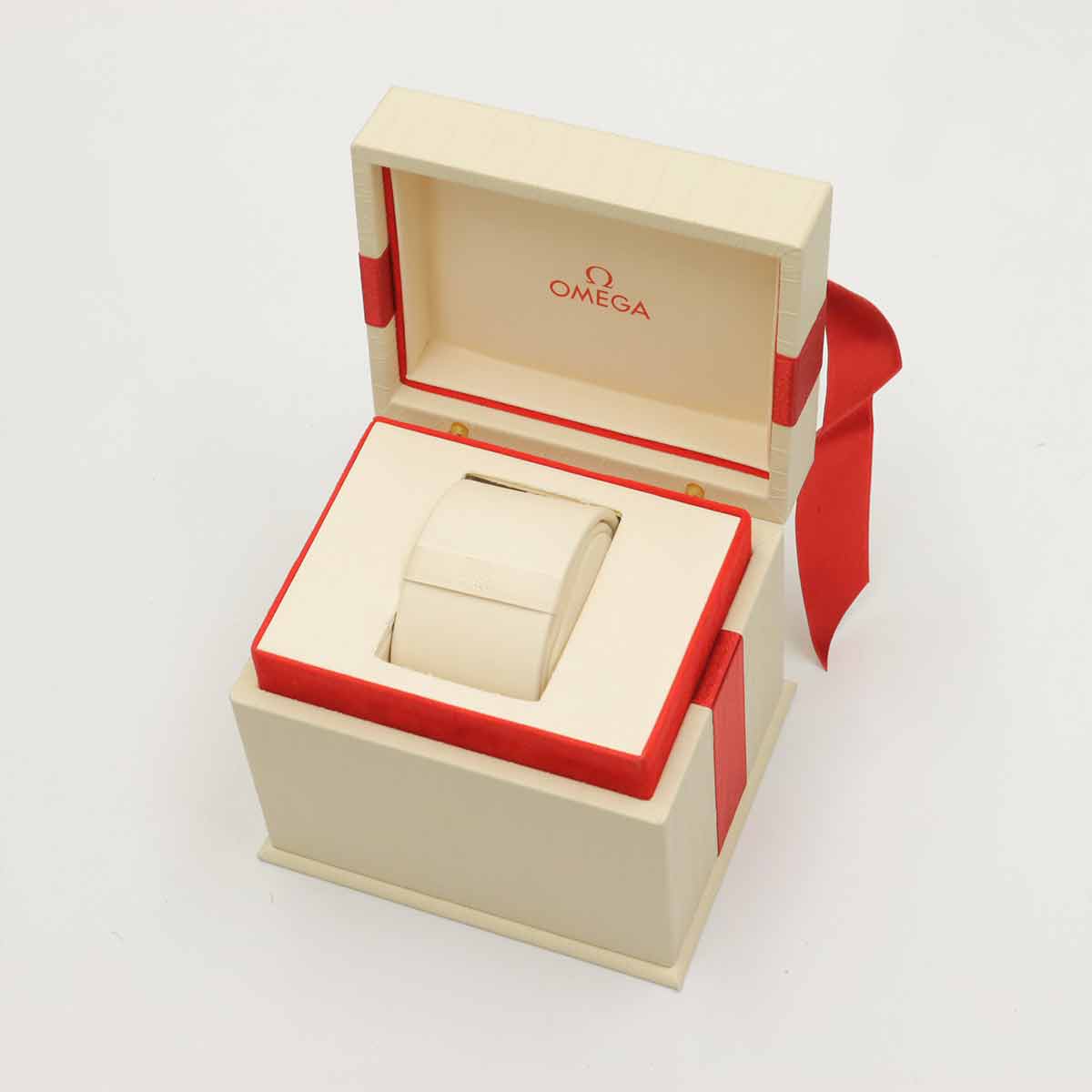 Constellation 123 15 35 20 02 001 Date Automatic Diamond