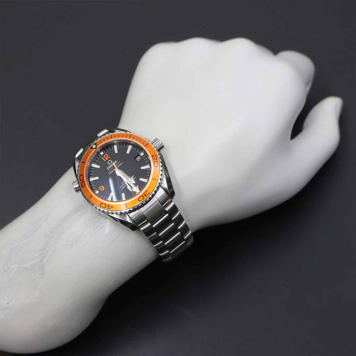 Seamaster Planet Ocean 600M 232 30 42 21 01 002 Black Dial