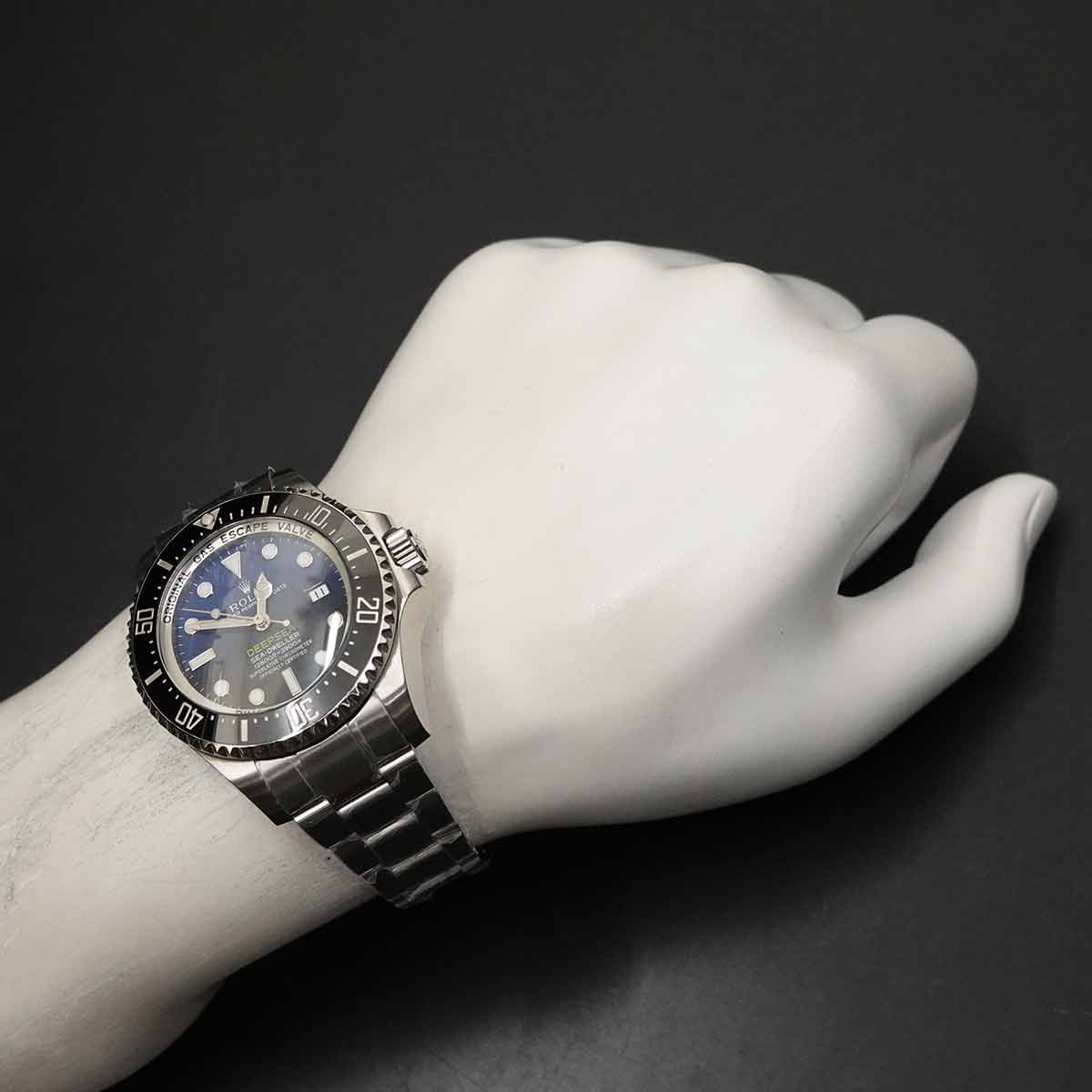 Sea-Dweller Deep sea 116660 Serial random Automatic Black Dial