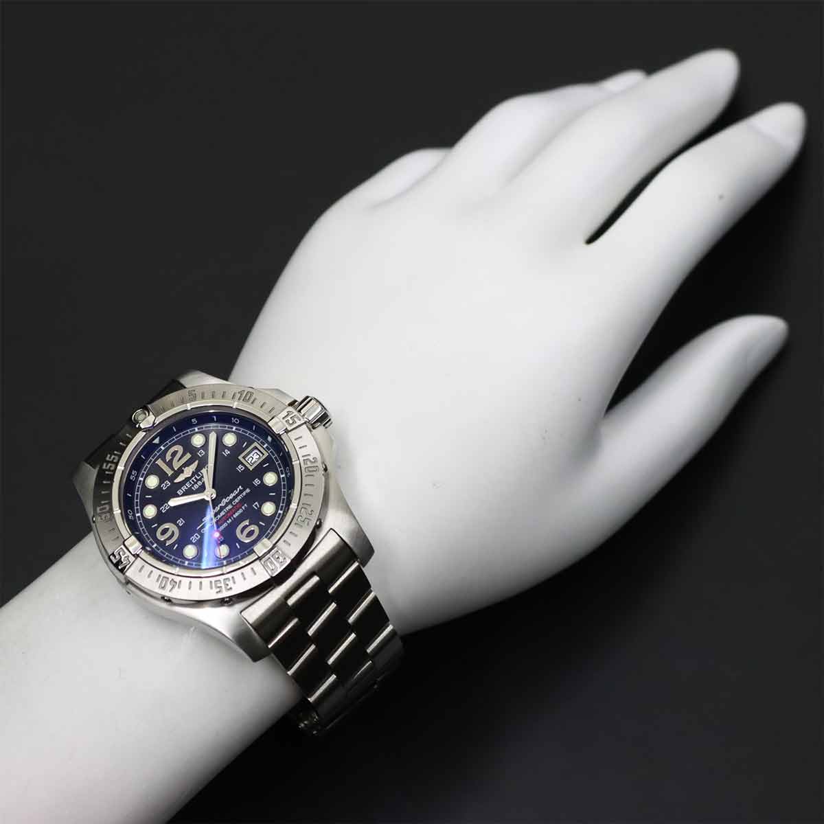 Super ocean Steelfish A17390 Date Black Dial Mens Watch