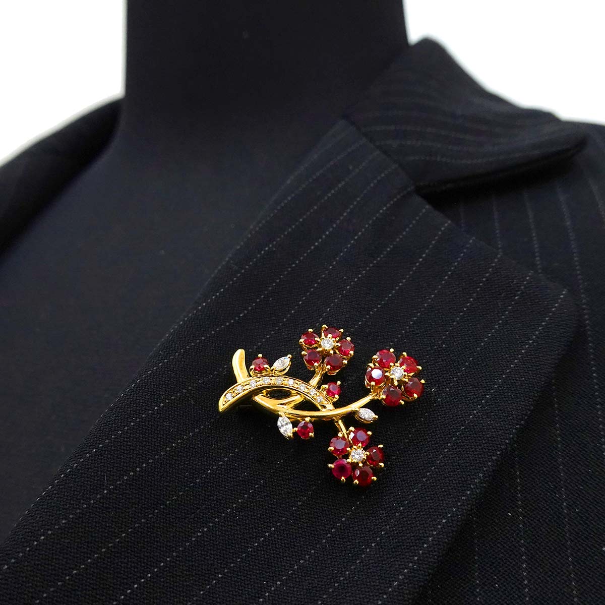 Ruby 3.05ct Diamond 0.40ct Flower Brooch 18K YG 750
