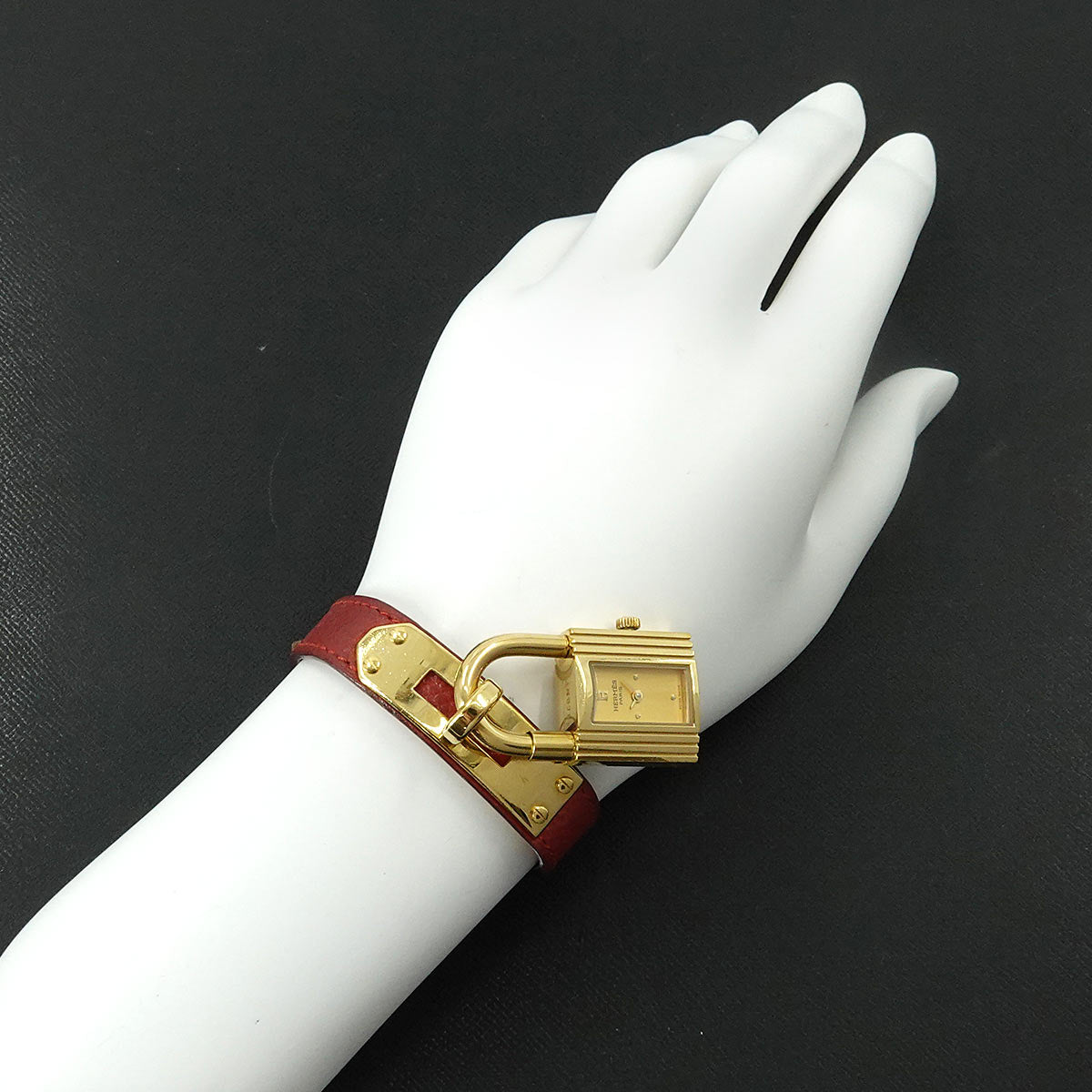 Kelly Watch Vintage Quartz Gold Dial Ladies Watch