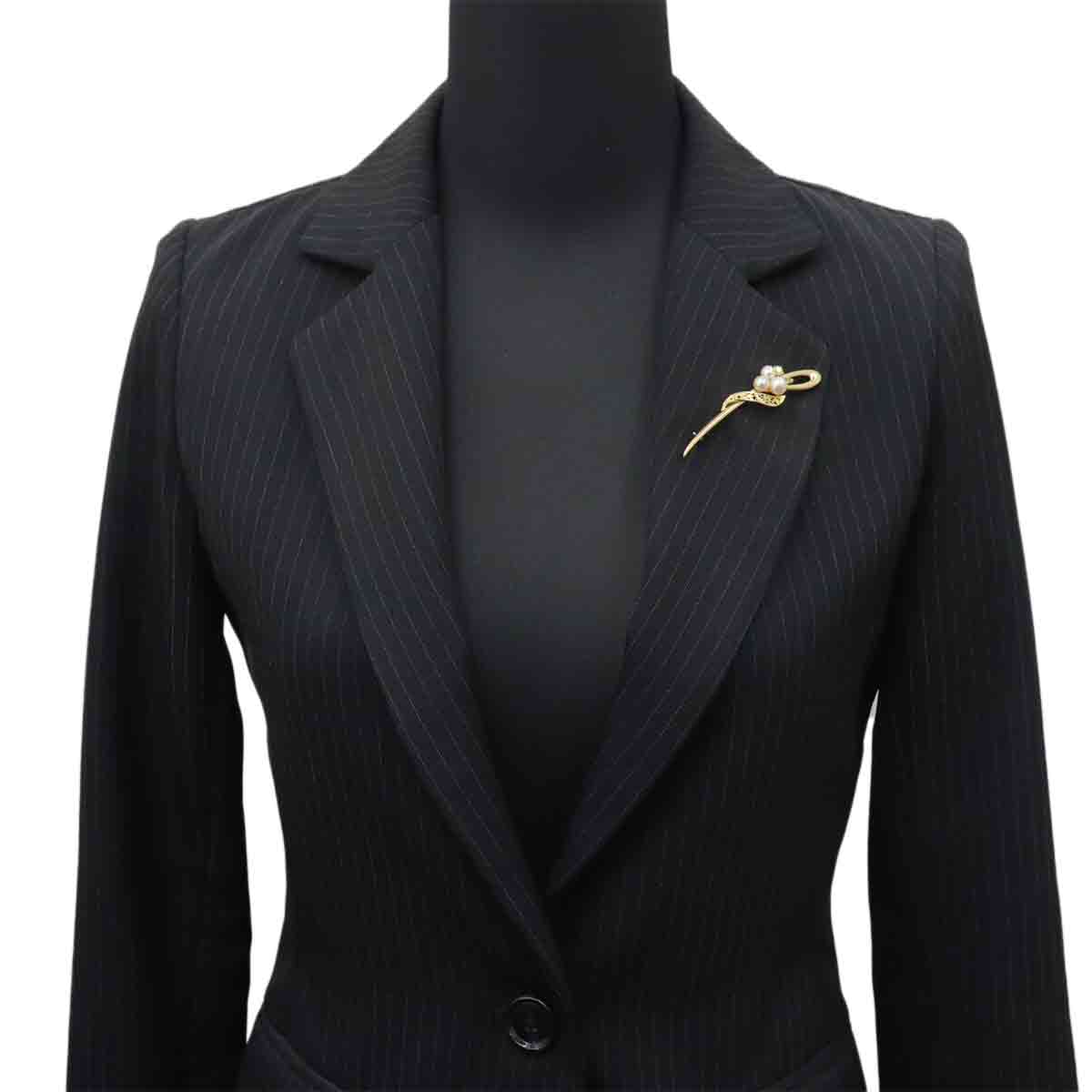 Akoya pearl Peridot Aquamarine Brooch 18K Yellow Gold 750