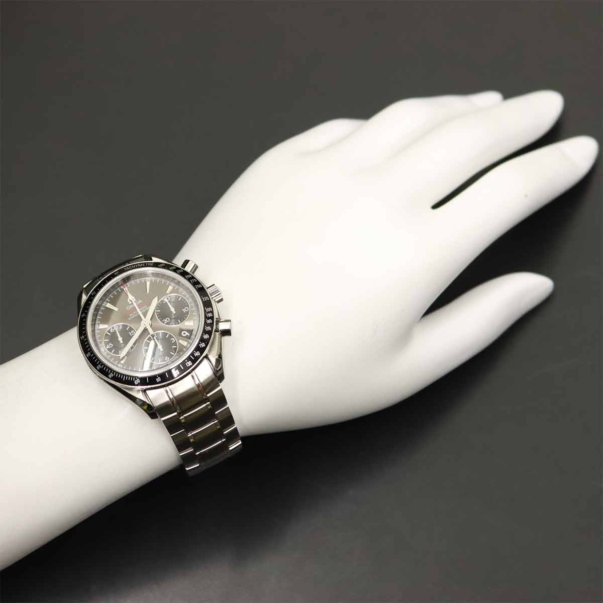 Speedmaster Date 323 30 40 40 06 001 Gray Black Dial Mens