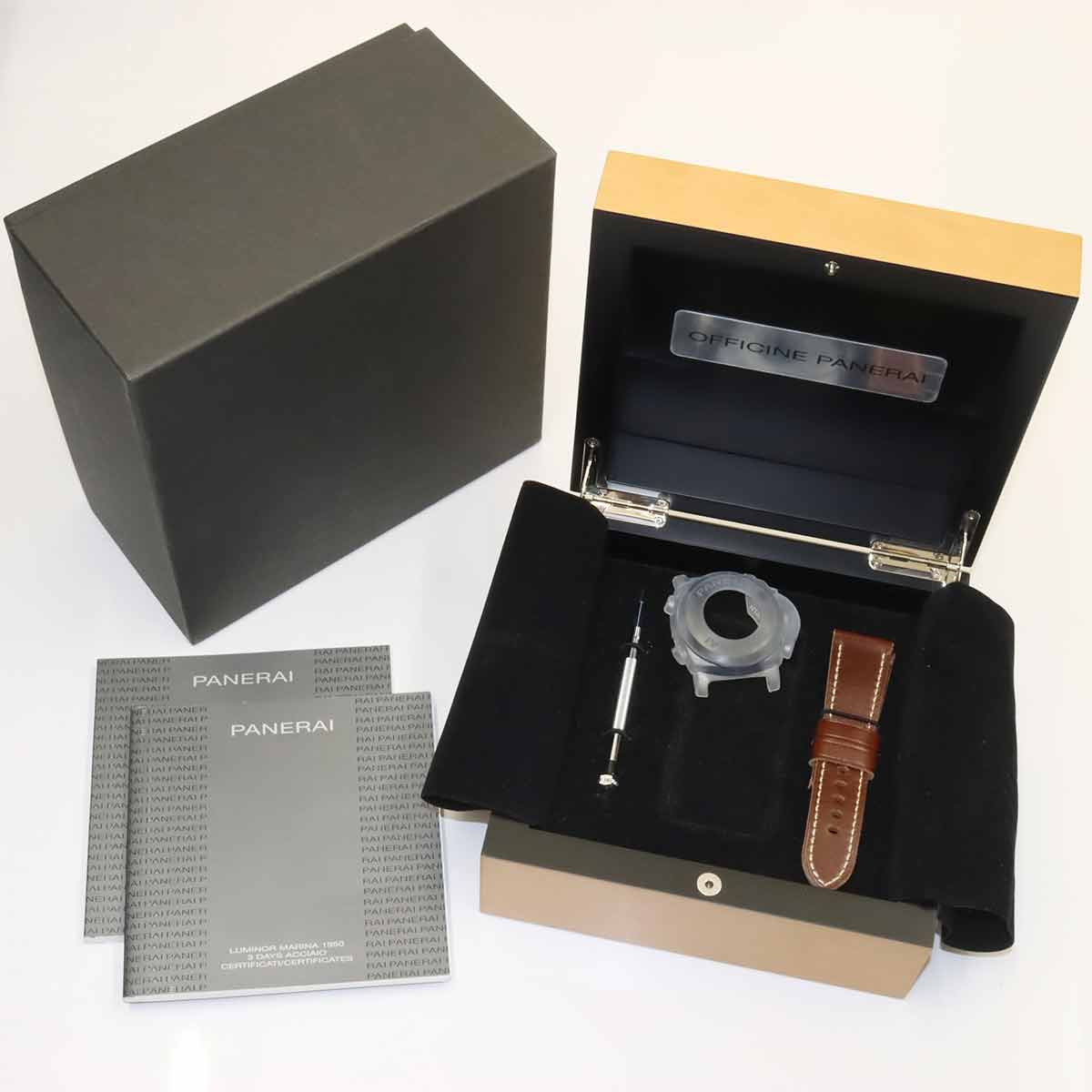 Luminor Marina PAM00422 Hand Winding Black Dial Mens Watch