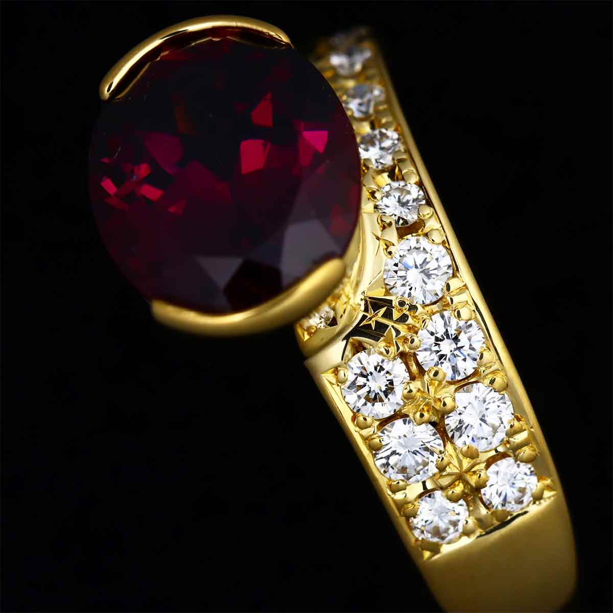 Garnet 3.15ct Diamond 0.23ct Ring 18K YG 750 size7.25(US)