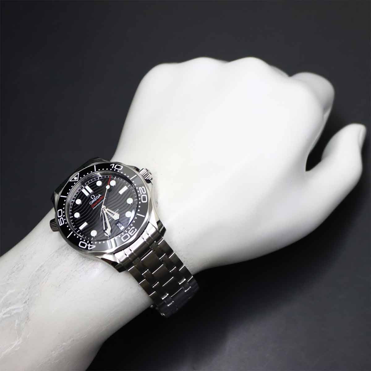 Seamaster Diver 300 Co-Axial 210 30 42 20 01 001 Automatic