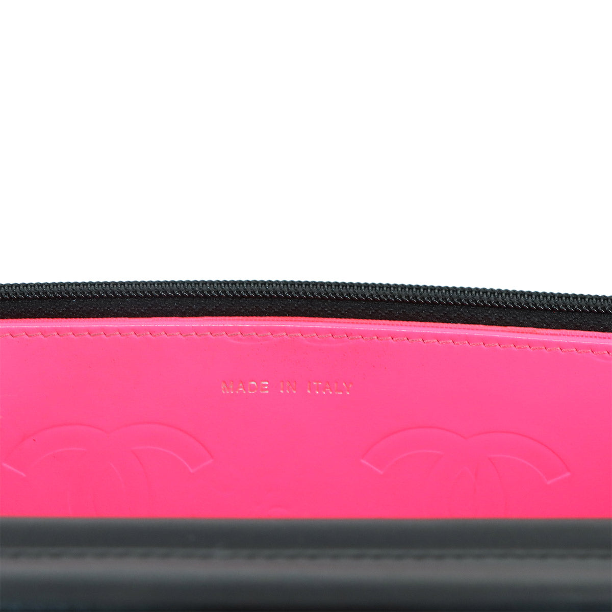 Cambon Line Chain Long Wallet Leather Enamel Black A46646