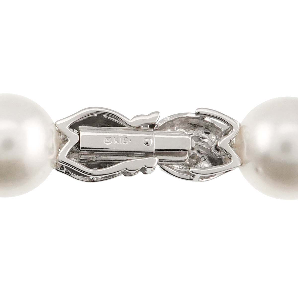 South Sea pearl 16.7-12.0mm Necklace 18K WG 750