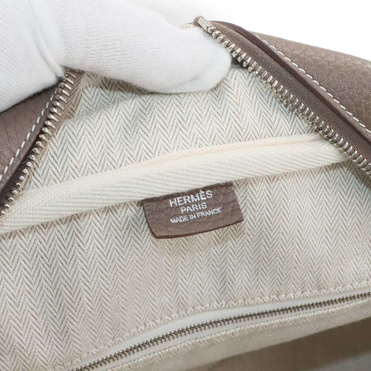 Victoria2 35 Hand Bag Taurillon Clemence Etoupe Purse