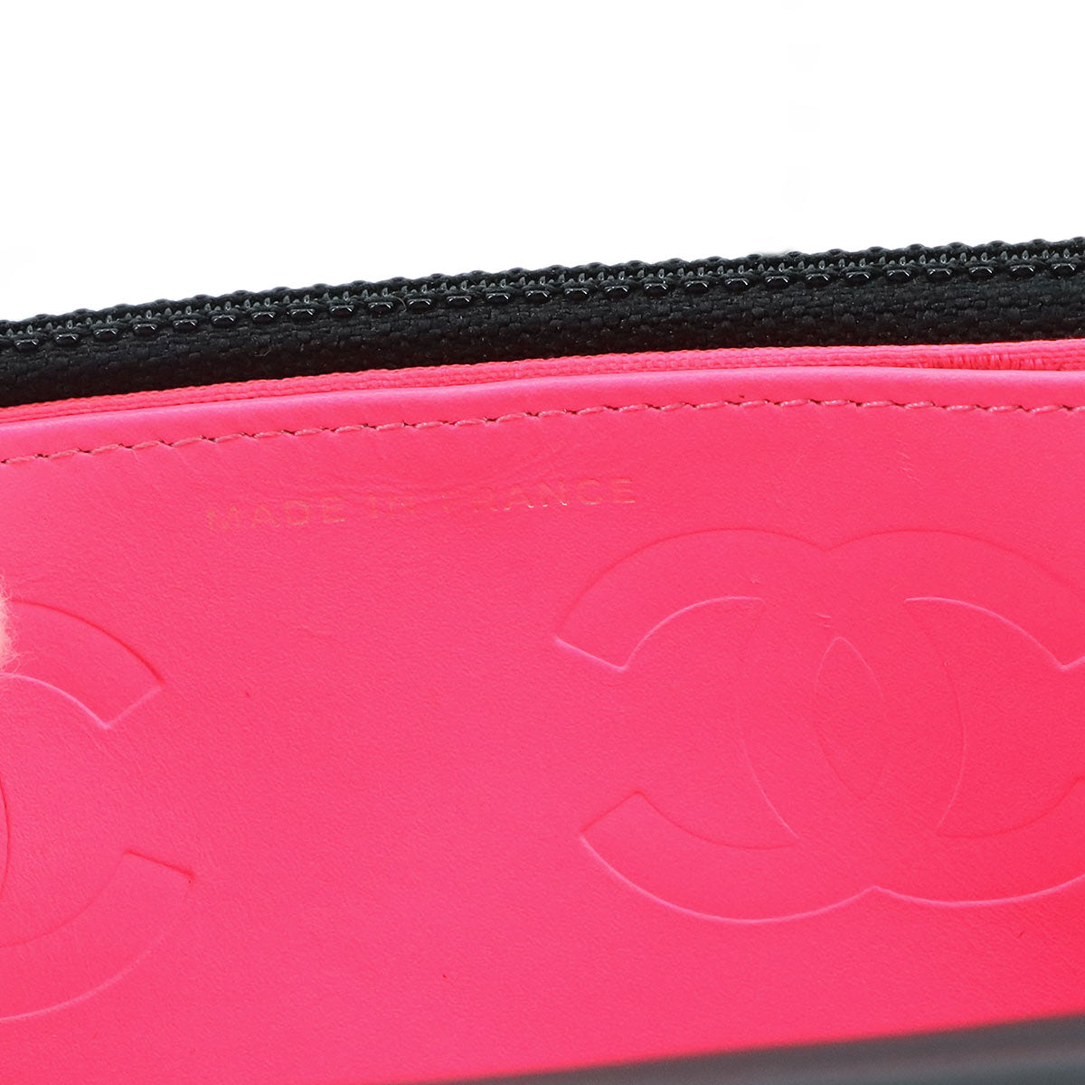 Cambon Line Chain Long Wallet Leather Enamel Black A46646