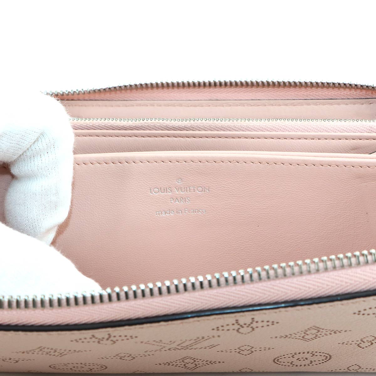 Mahina Zippy Wallet Leather Pink Jasmin M82755 Purse