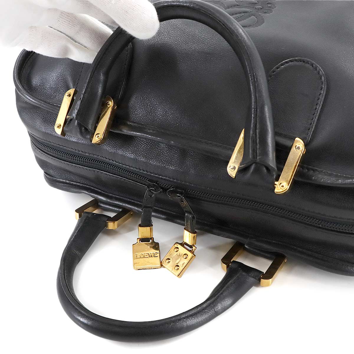 Amazona 32 Hand Bag Leather Black Anagram Purse