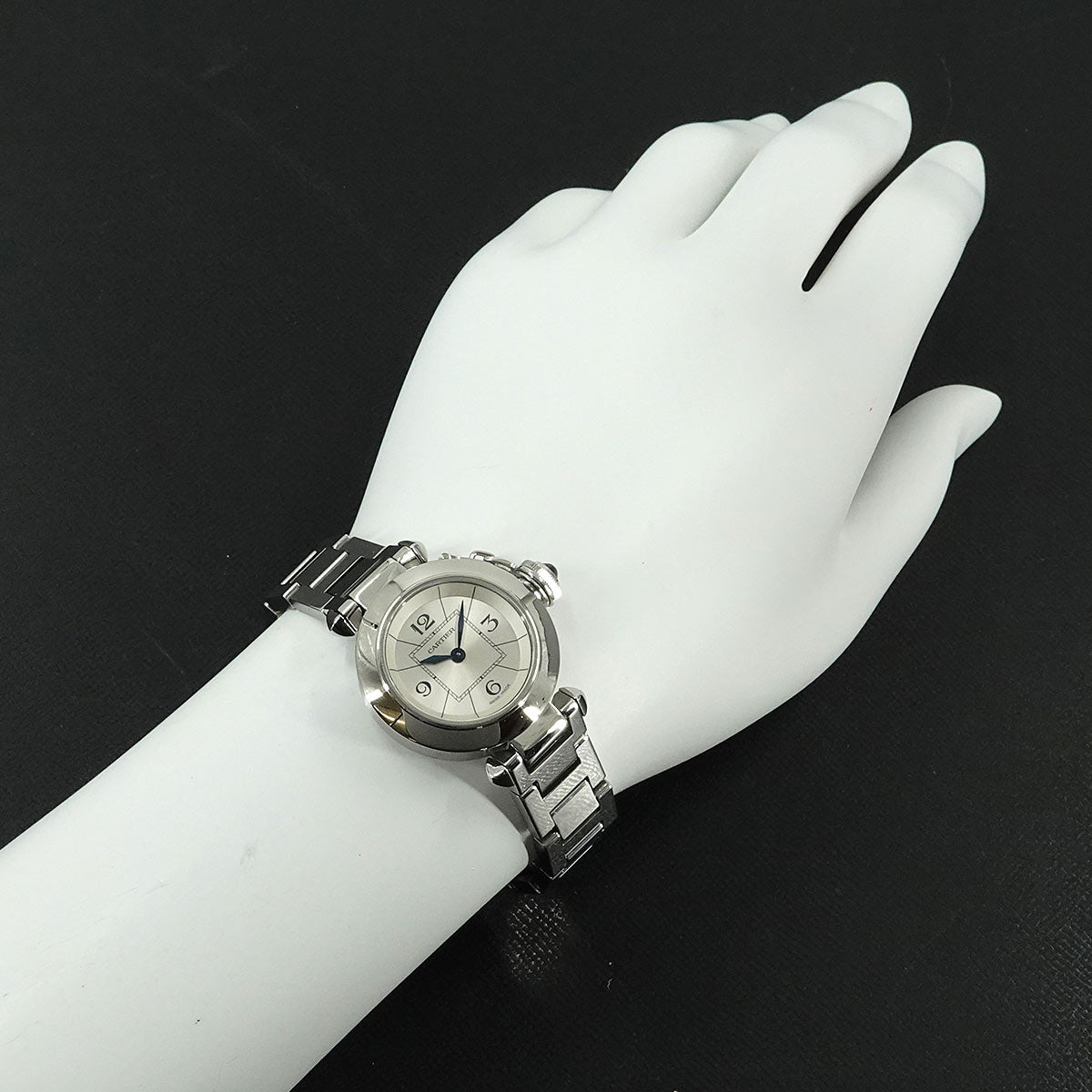 Miss Pasha W3140007 Quartz Silver Dial Ladies Wrist Watch