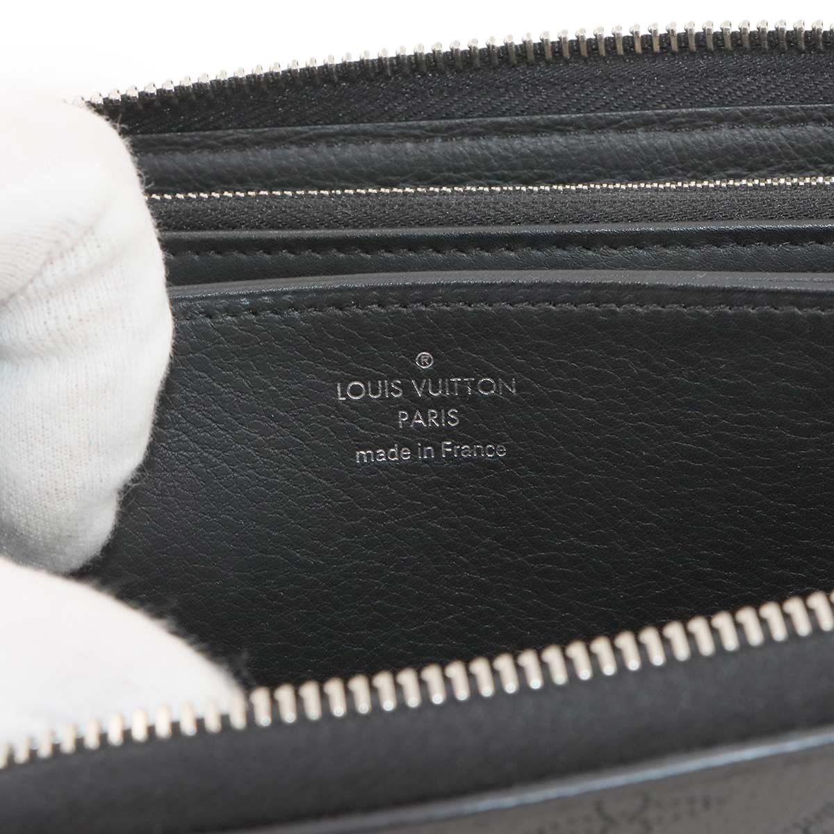 Mahina Zippy Wallet Leather Black M61867 Purse