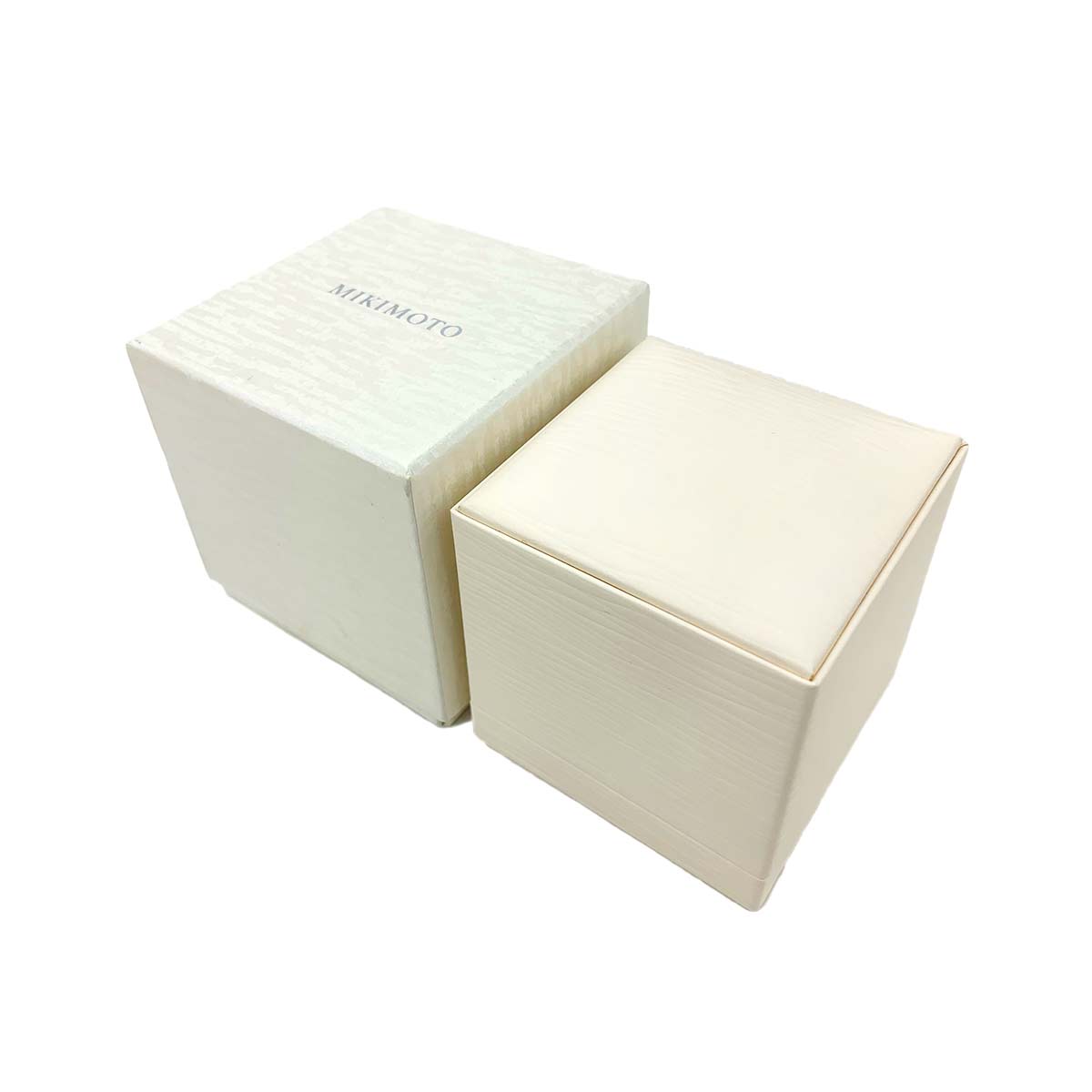 Ring Platinum Size 8.25(US)