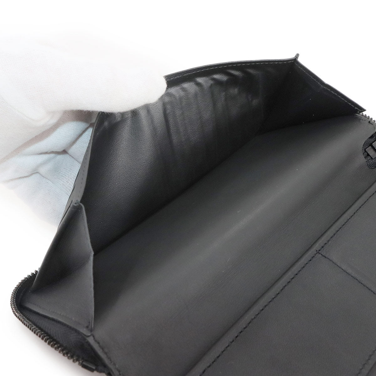 Monogram Shadow Zippy Wallet Vertical Black M62902