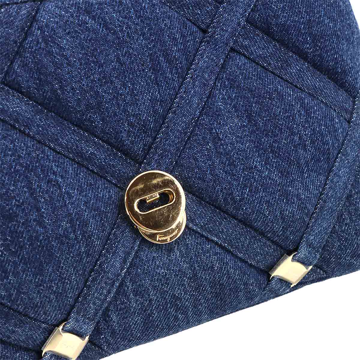 Vara Chain Shoulder Bag Denim Leather Blue 21H536