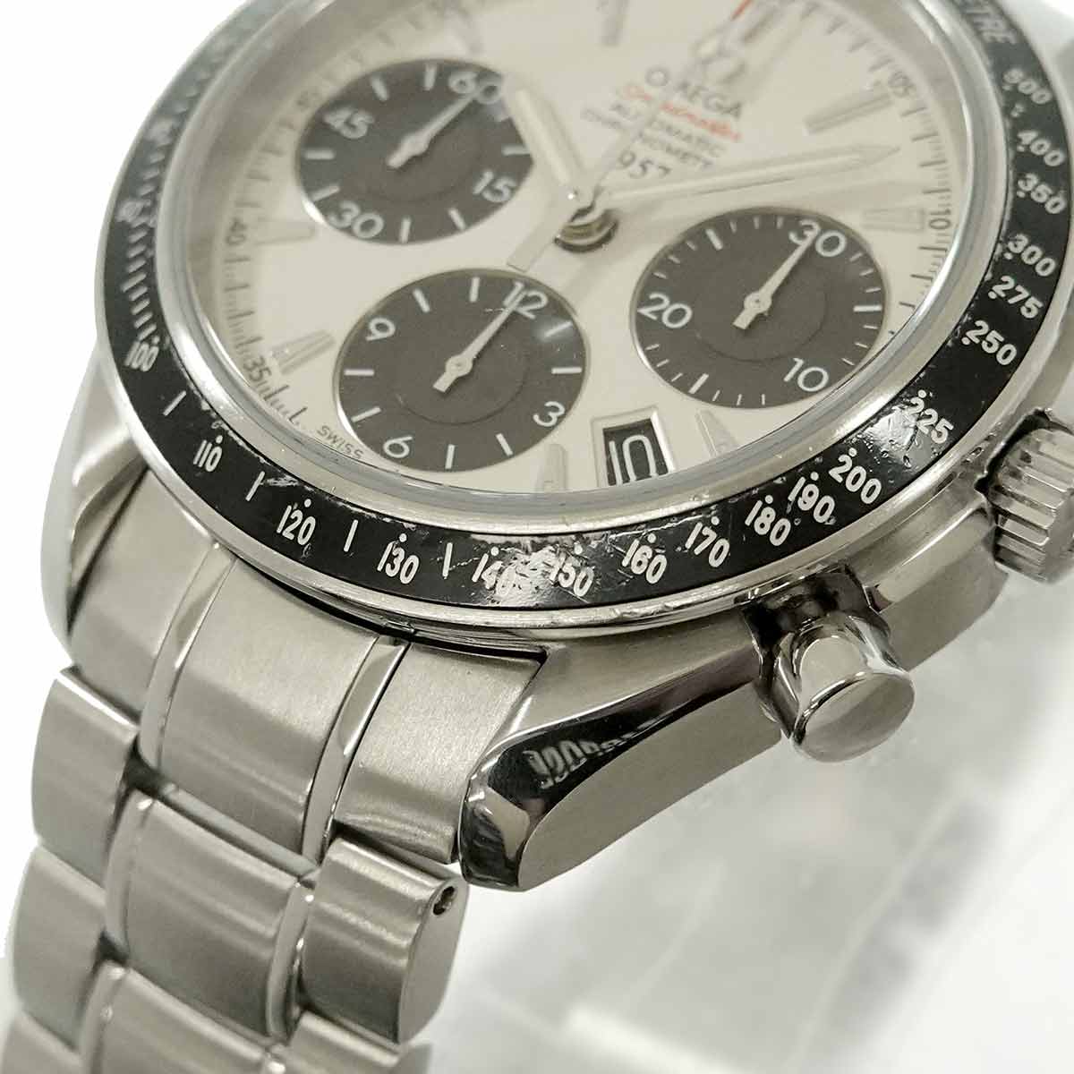 Speedmaster 323 30 40 40 02 001 Panda Date Automatic Watch