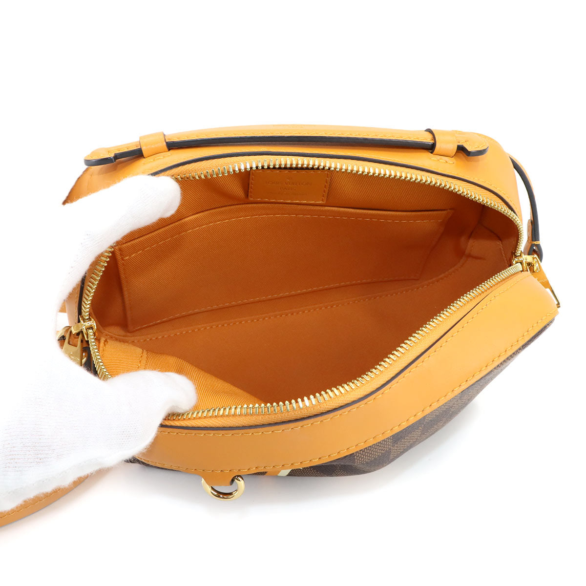 Damier Santa Monica Shoulder Bag Ebene Saffron N40179