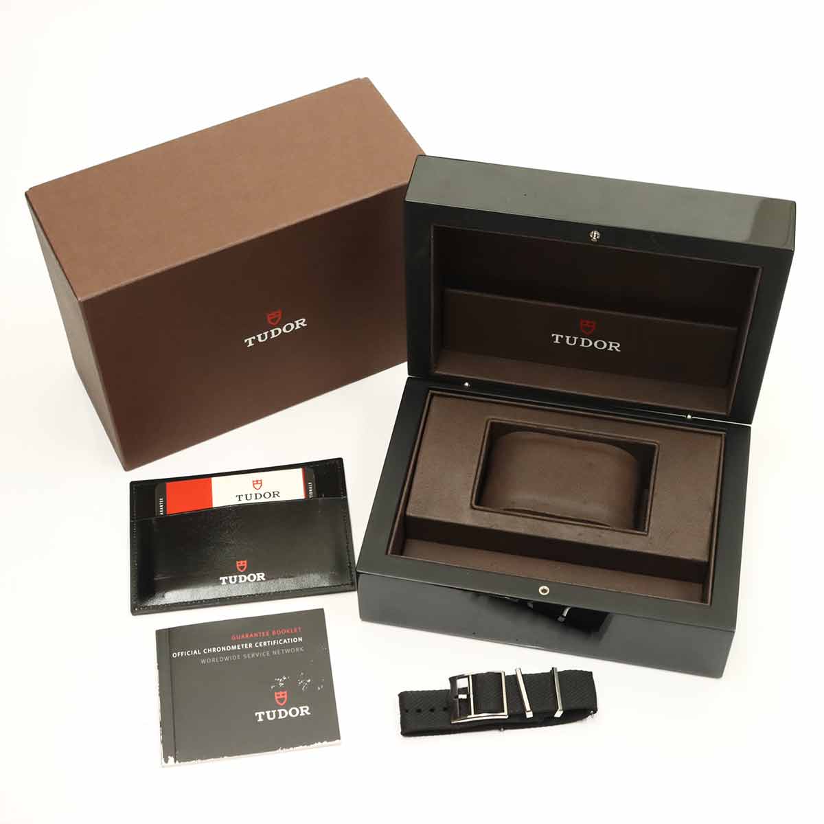 Heritage Black Bay 79230R Automatic Black Dial Men's Watch