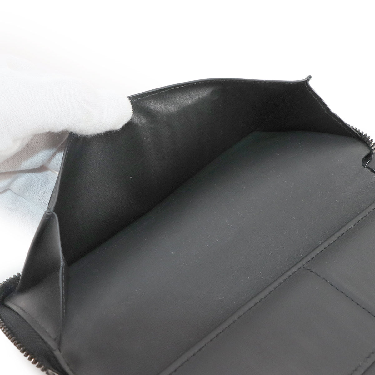 Monogram Shadow Zippy Wallet Vertical Black M62902