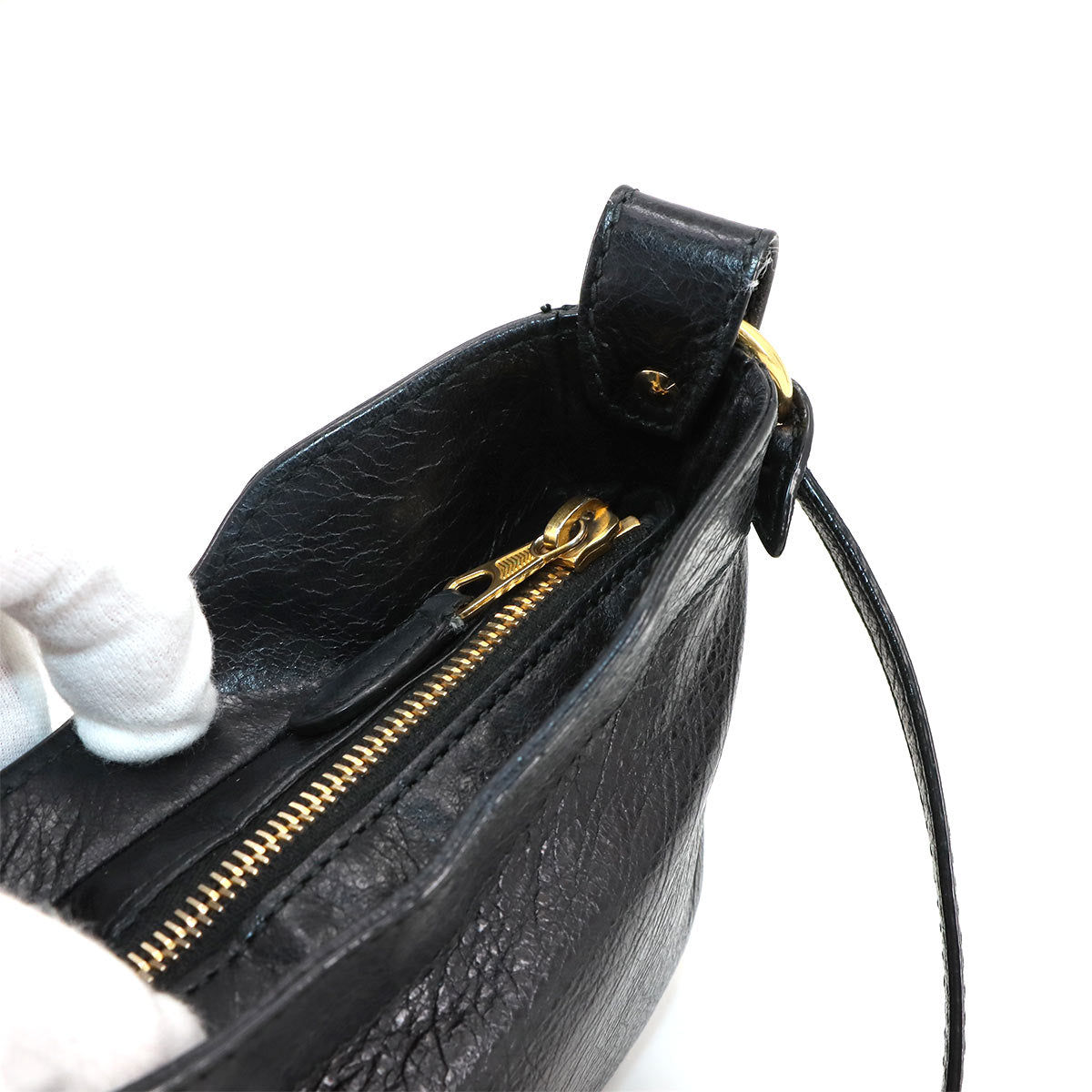 Giant Hip Shoulder Bag Leather Black 237203 Purse