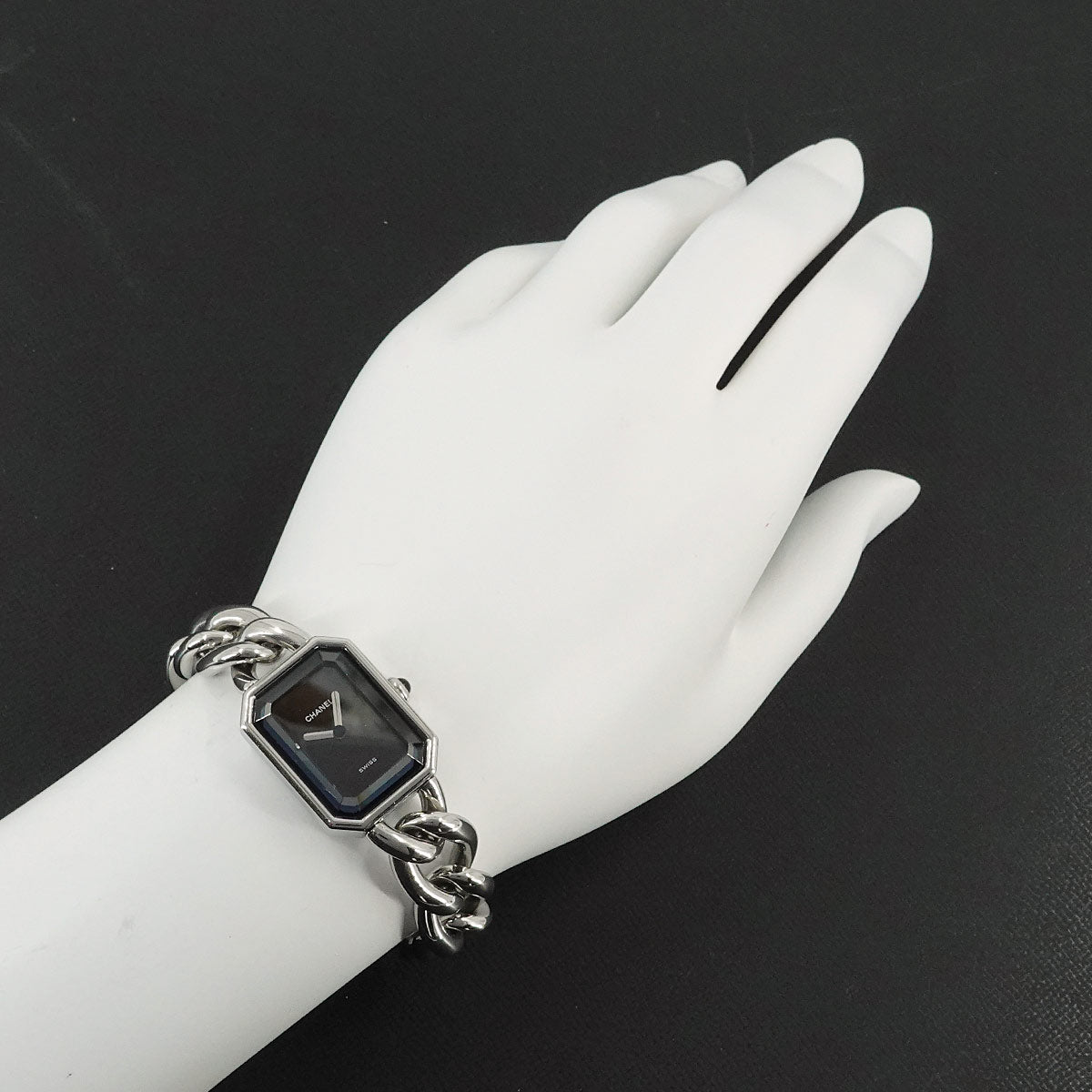 Premiere L Size H0452 Quartz Black Dial Ladies Watch