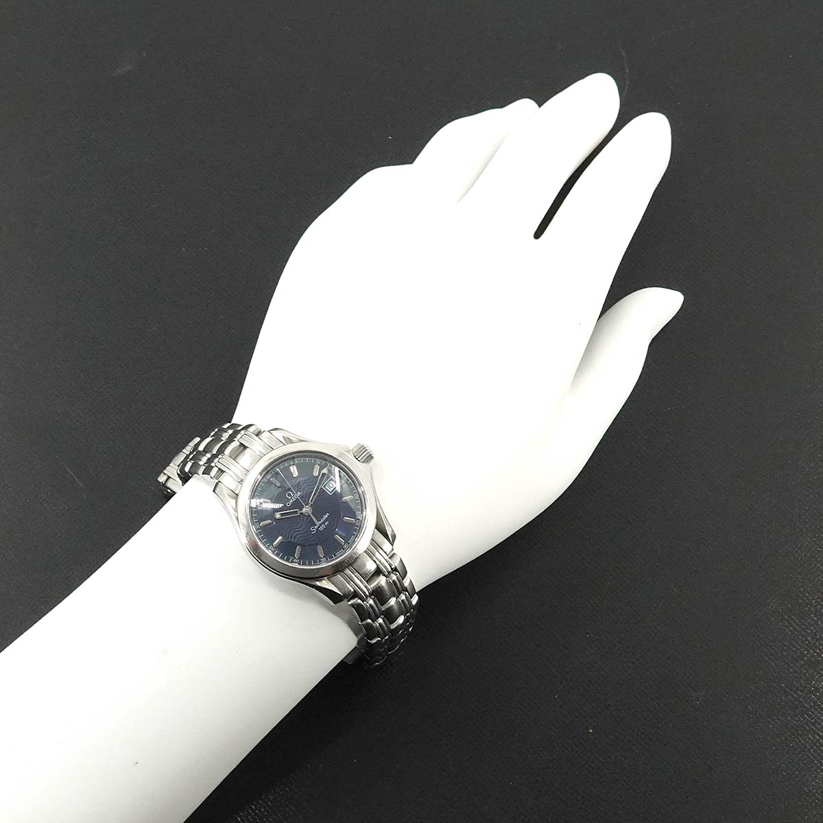 Seamaster 120 Date 2571 81 Quartz Blue Dial Ladies Watch