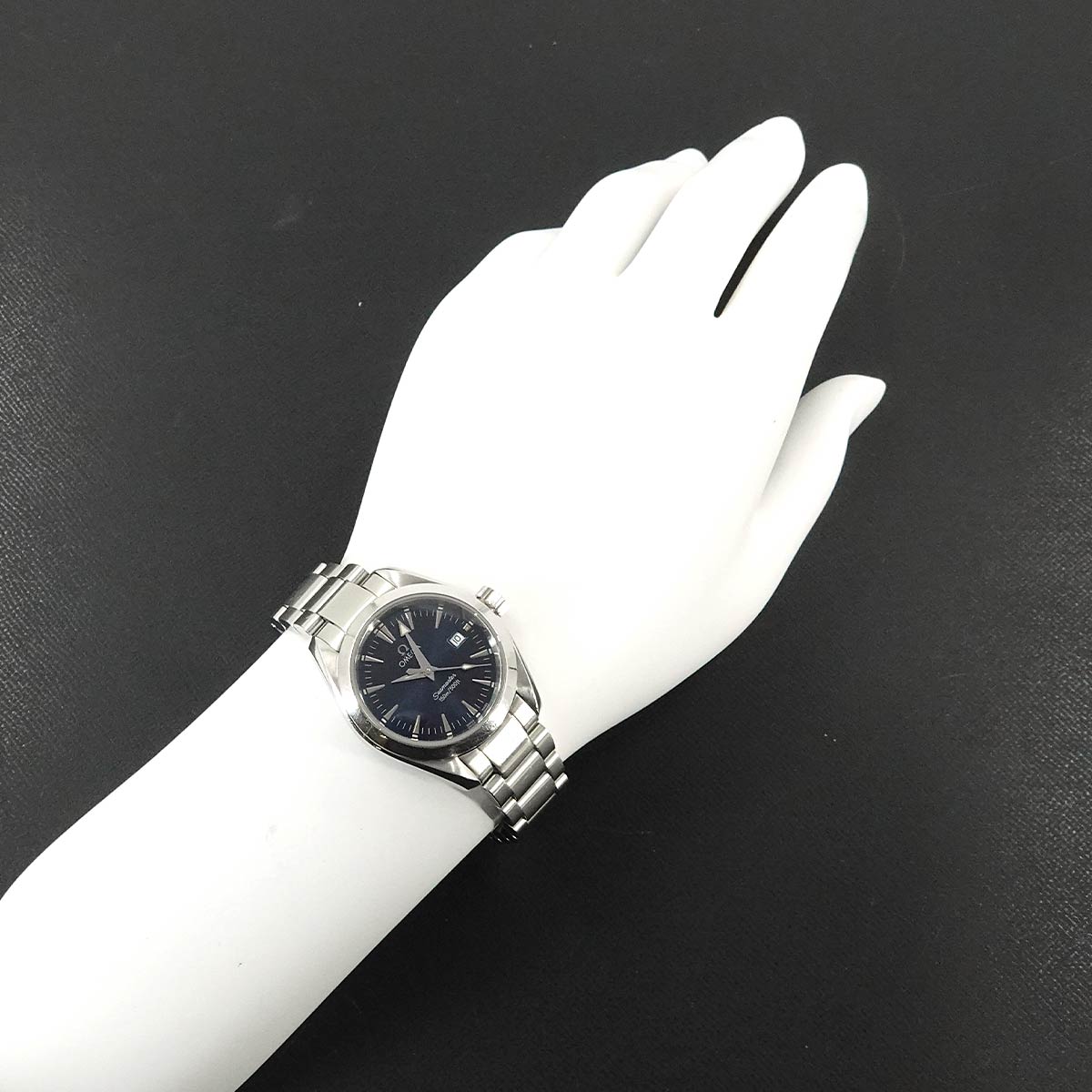 Seamaster Aqua Terra 2577 80 Date Quartz Navy Dial Ladies