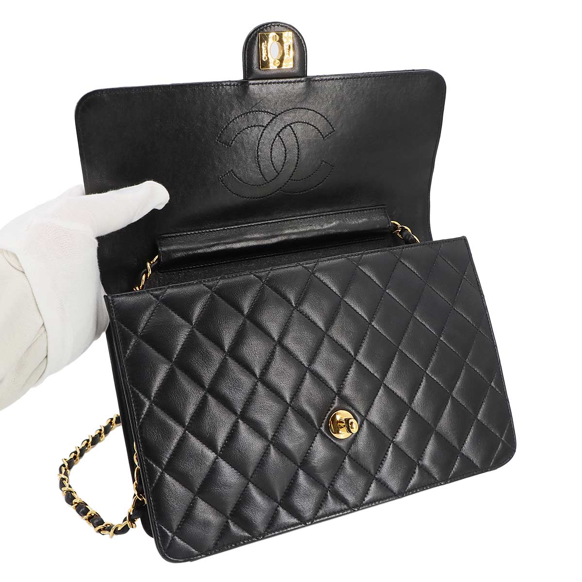 Matelasse Chain Shoulder Bag Leather Black Vintage