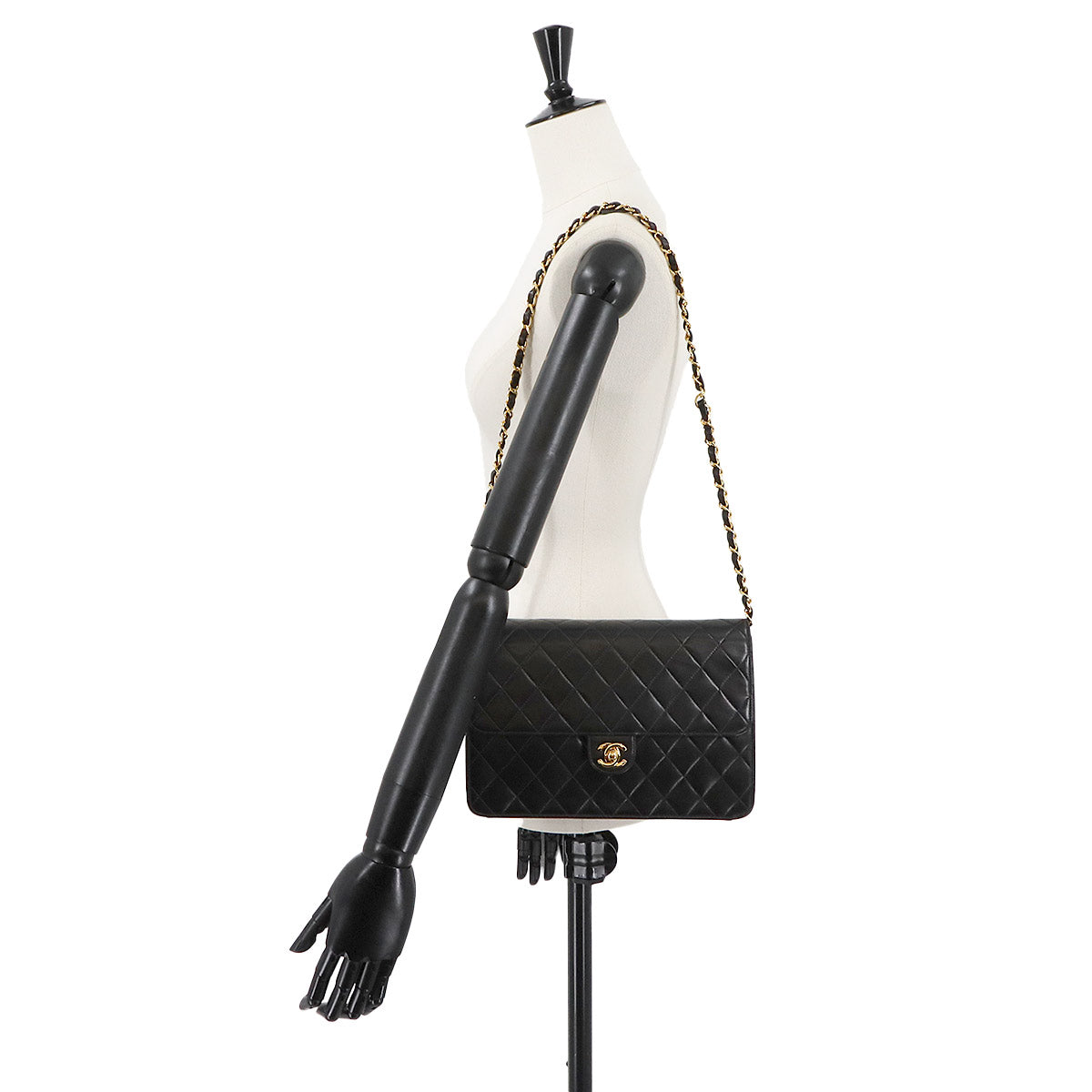 Matelasse Chain Shoulder Bag Leather Black Vintage