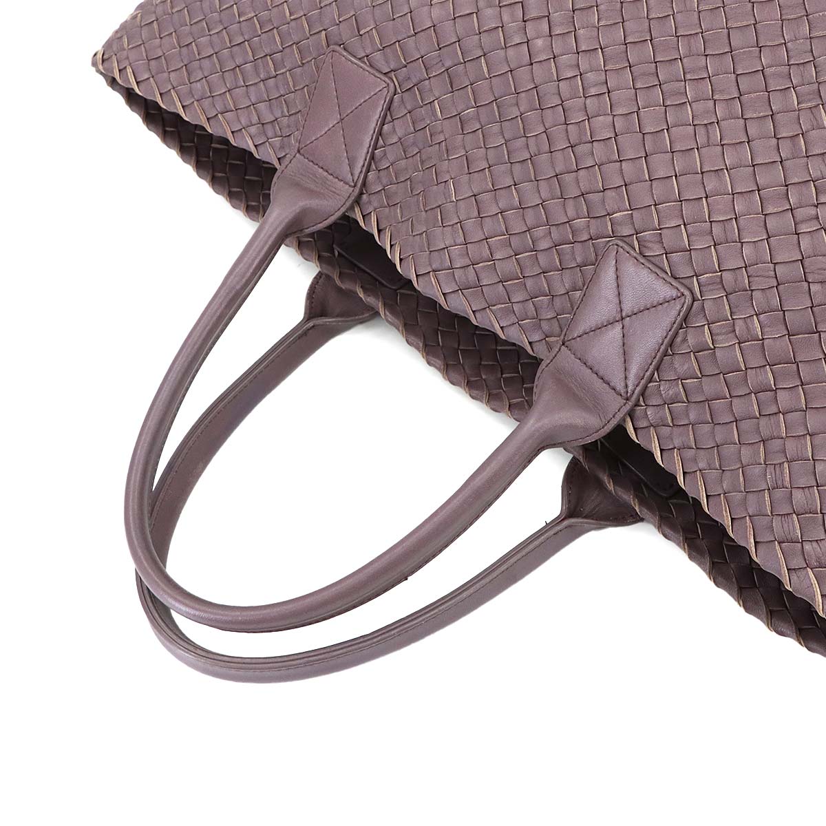 Intrecciato Cabat MM Tote Bag Leather Purple 115664