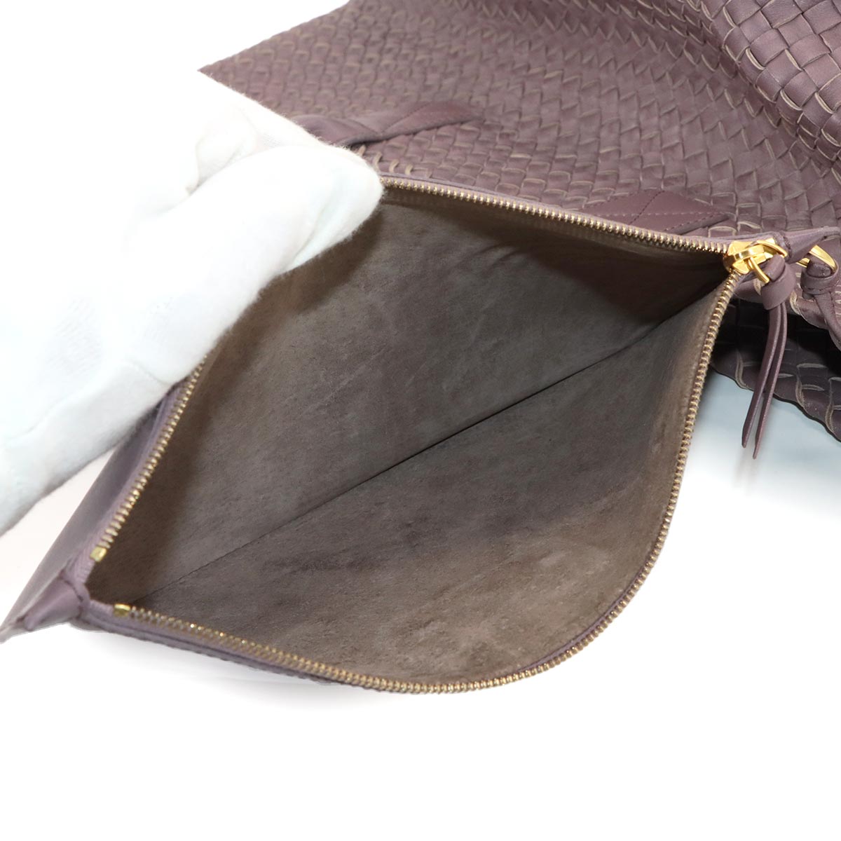 Intrecciato Cabat MM Tote Bag Leather Purple 115664