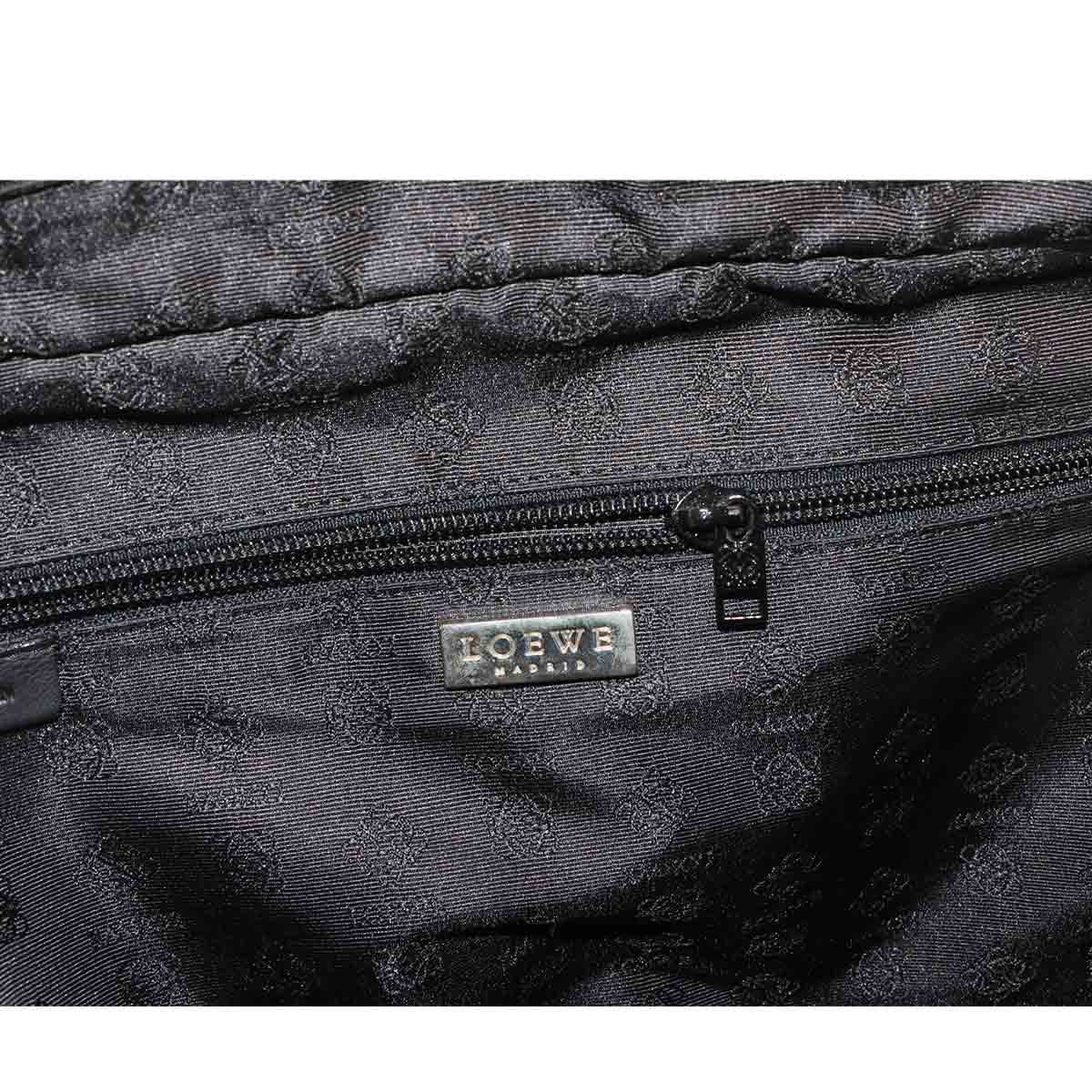 Amazona 32 Hand Bag Suede Leather Black Purse