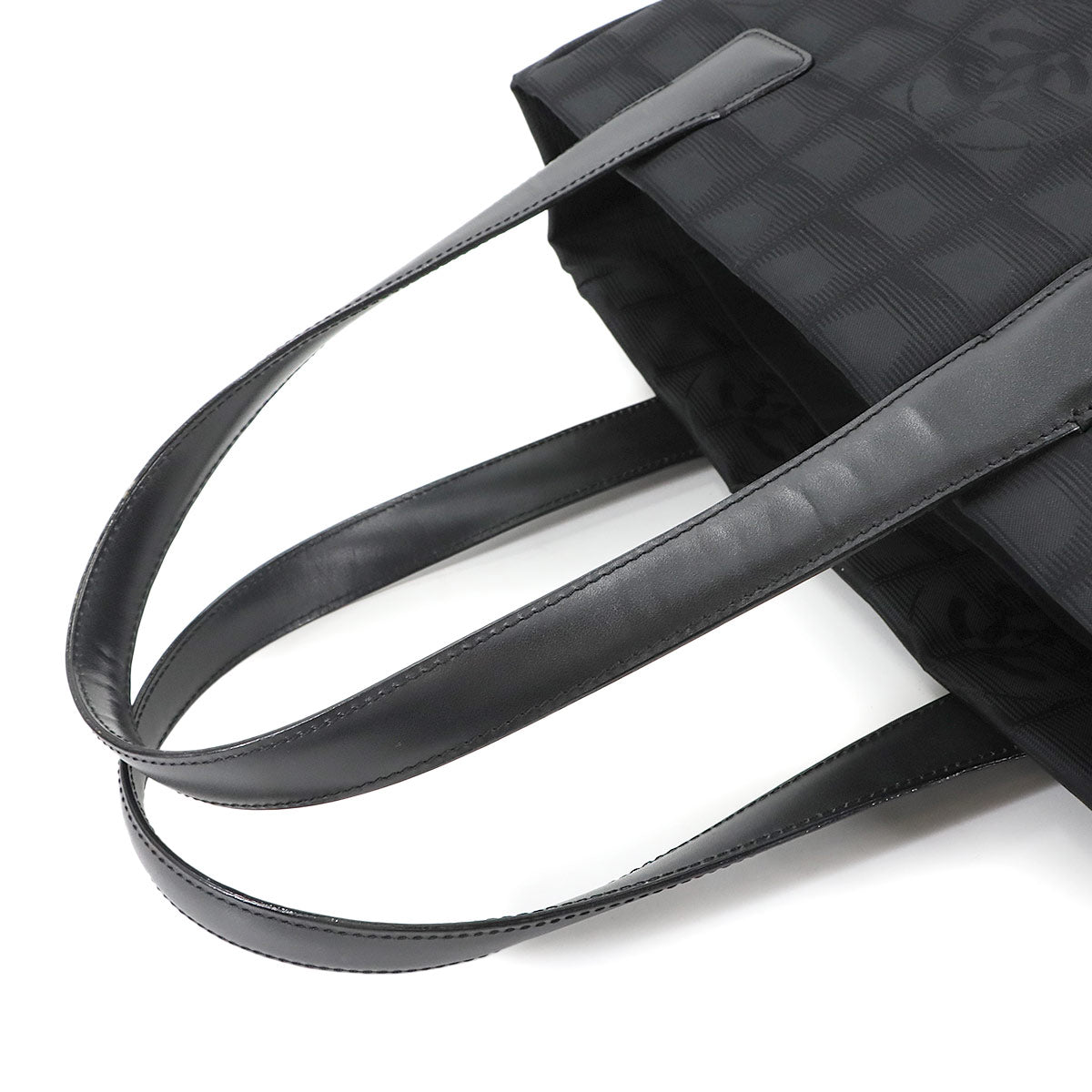 CHANEL New Travel Line Tote PM Bag Nylon Jacquard Leather Black A20457